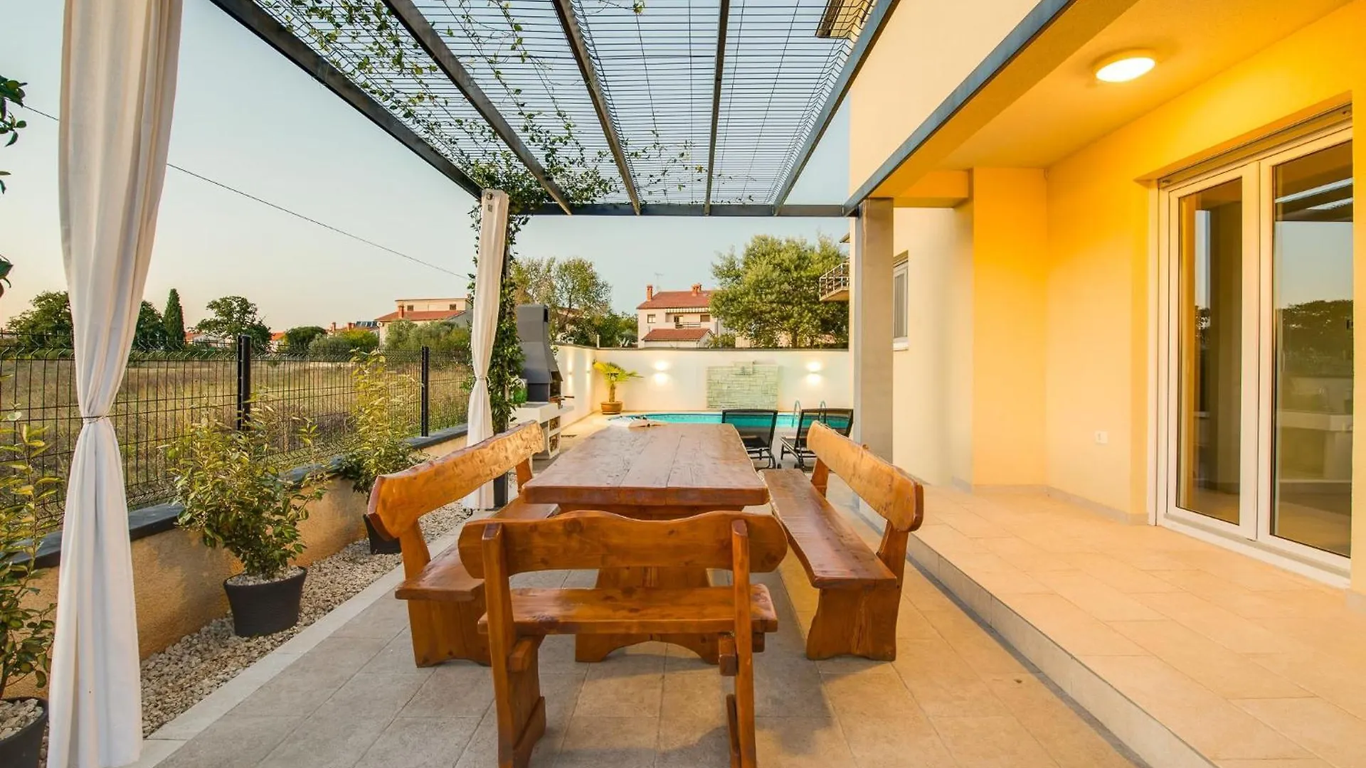 Villa Cera Fuer 8 Personen In Pula Casa de Férias